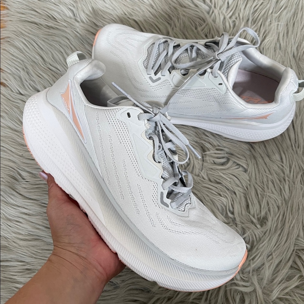Altra gray FWDVia Dunn shoes - Picture 2 of 6